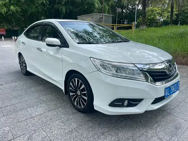 Honda Crider 2015