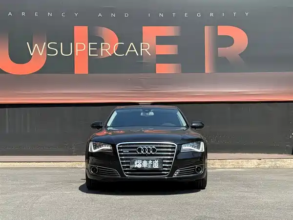 Audi A8 2012