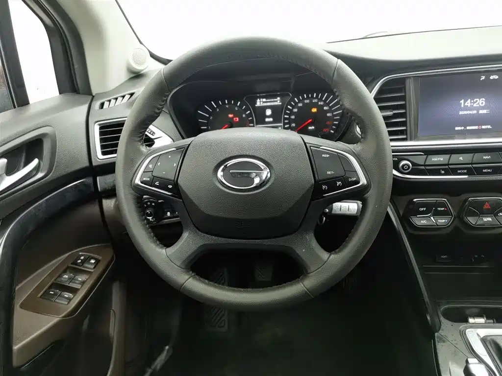 GAC Motor Trumpchi GS4 2016 — фото 11