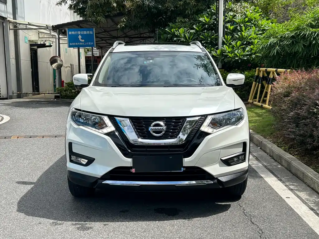 Nissan X-Trail 2019 — фото 2