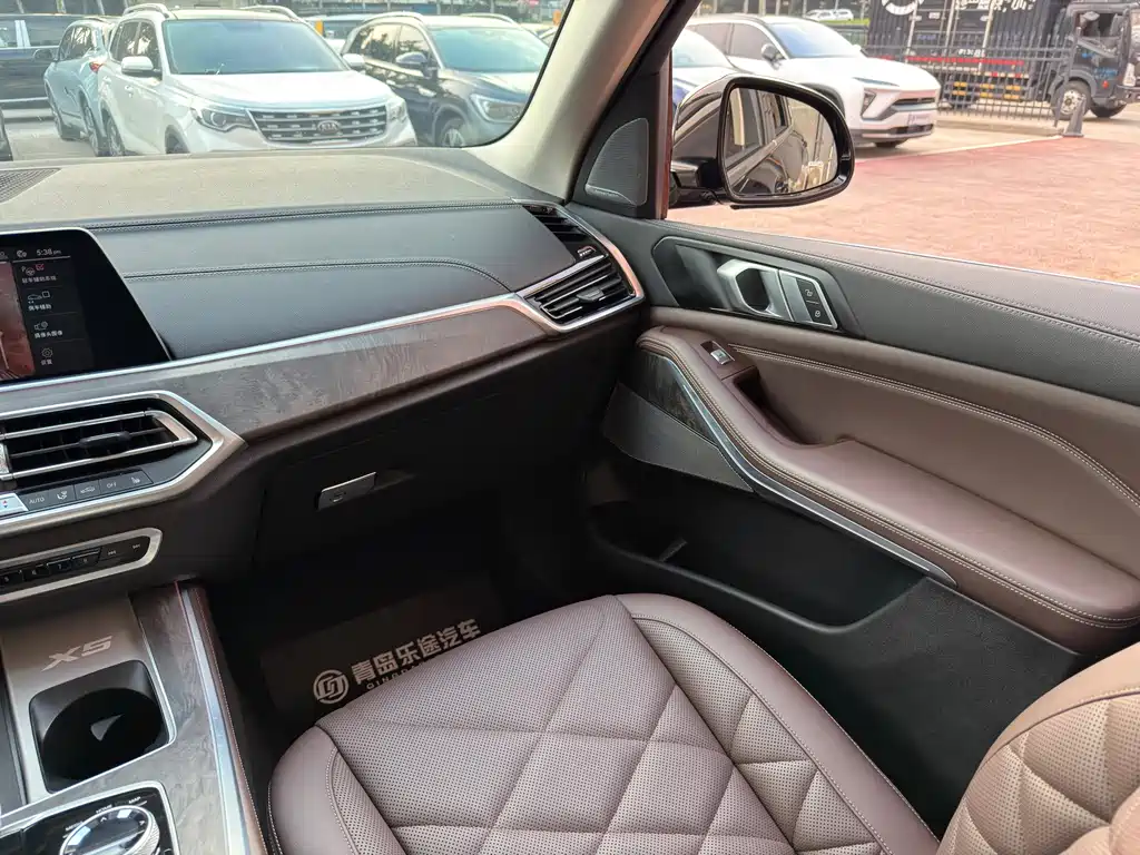 BMW X5 2022 — фото 10
