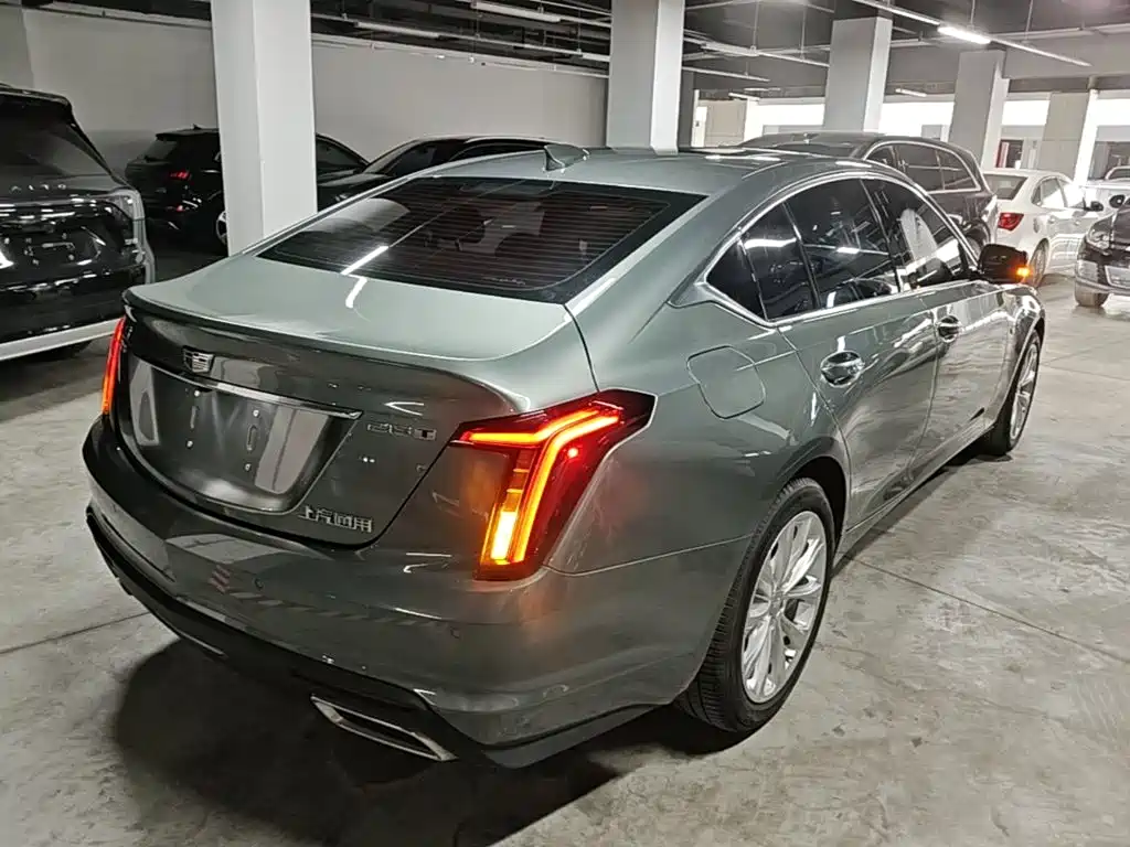 Cadillac CT5 2023 — фото 7
