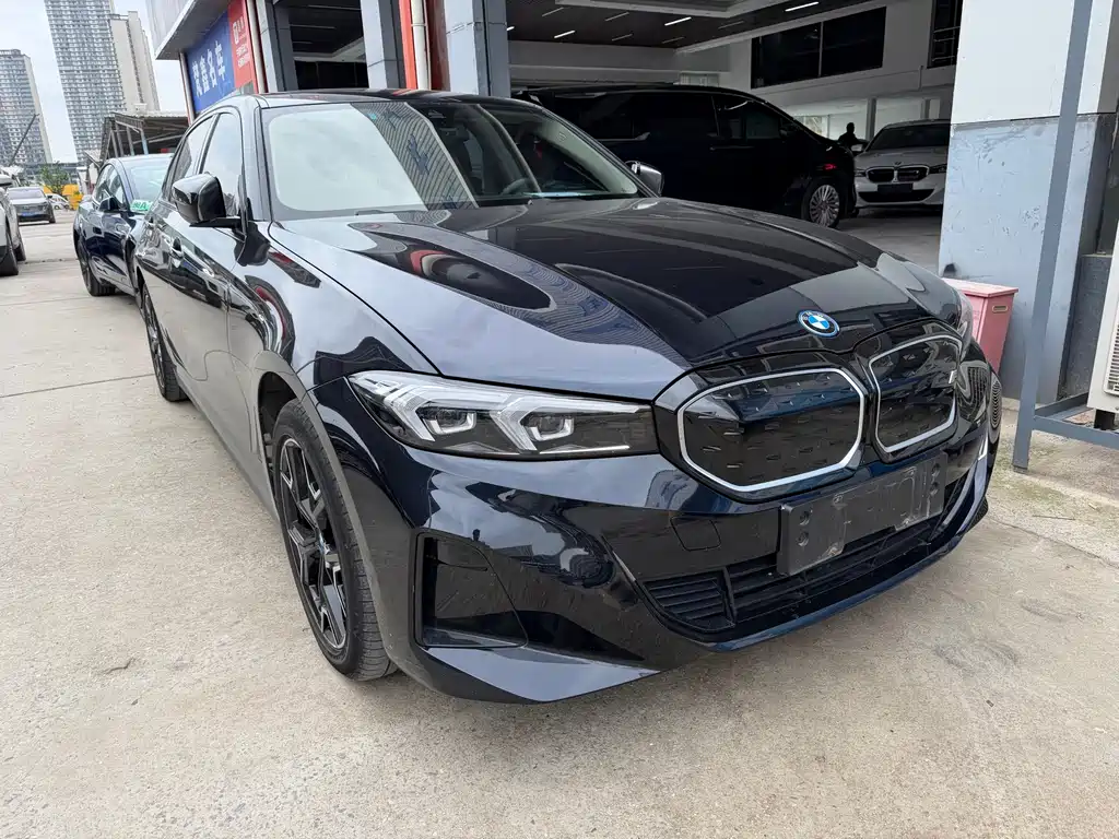 BMW i3 2024