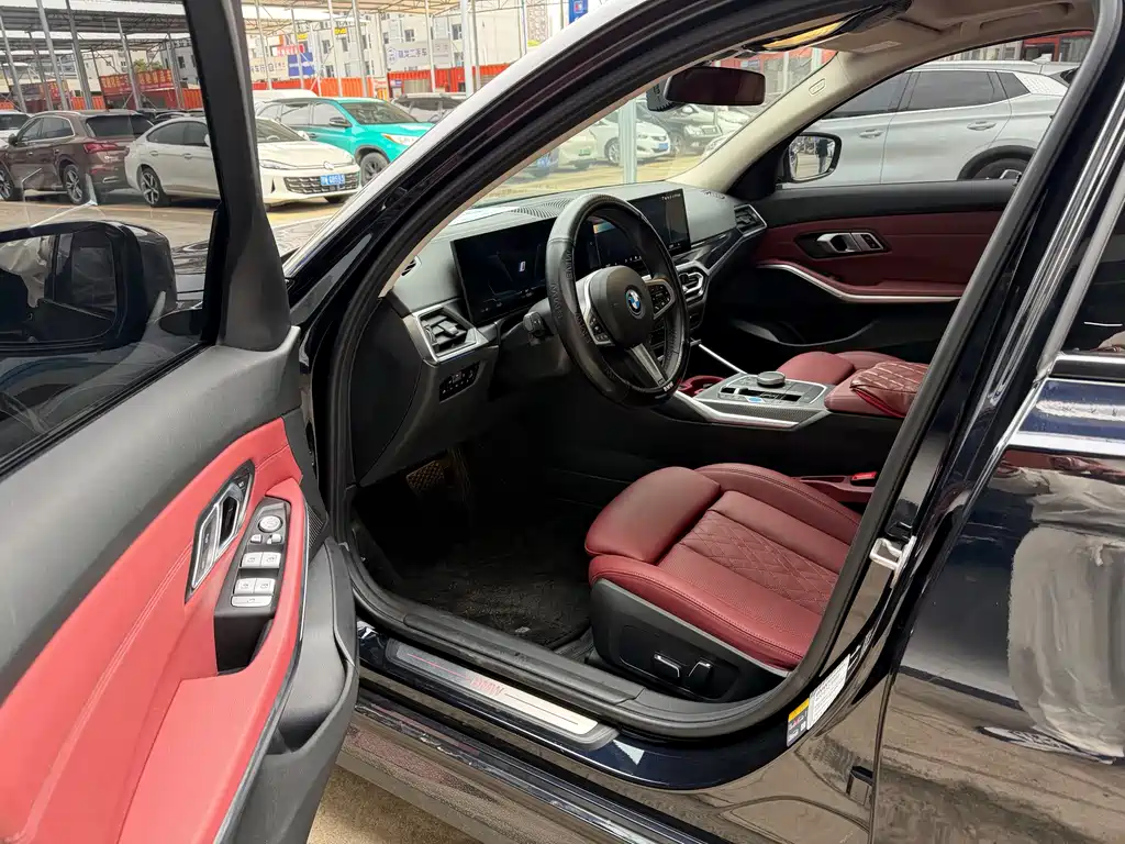 BMW i3 2024
