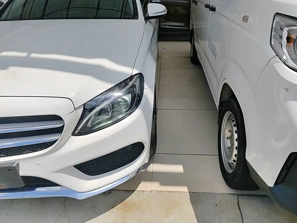 Mercedes-Benz C-Class 2015 — фото 24