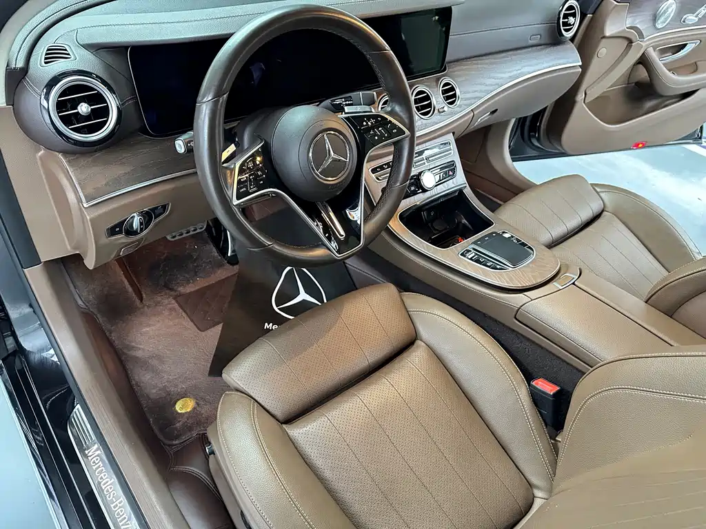 Mercedes-Benz E-Class 2021