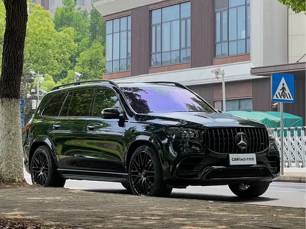 Mercedes-Benz GLS AMG 2024 — фото 3