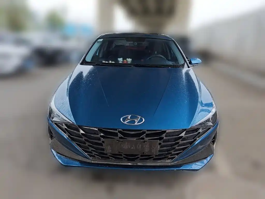 Hyundai Elantra 2021