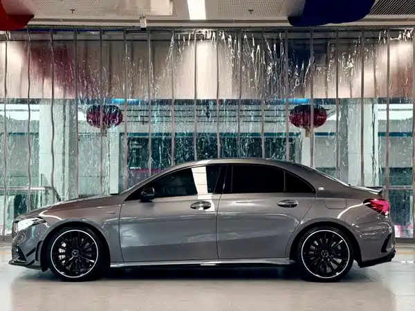 Mercedes-Benz A-Class AMG 2021