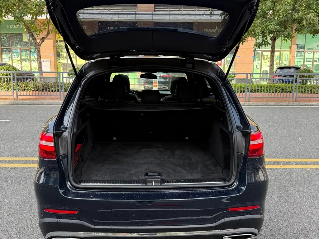 Mercedes-Benz GLC 2019 — фото 10
