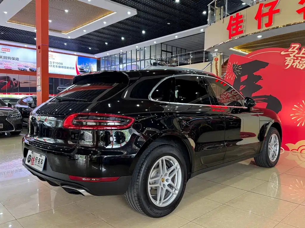 Porsche Macan 2016 — фото 4