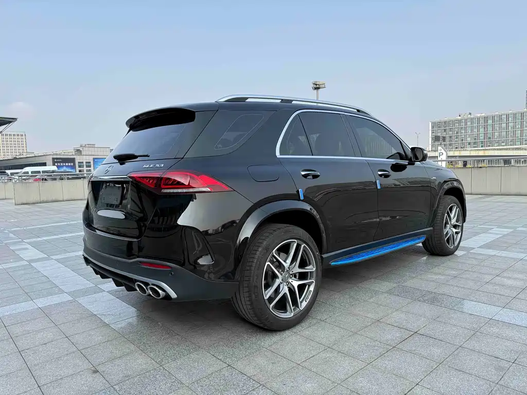 Mercedes-Benz GLE AMG 2023 — фото 19
