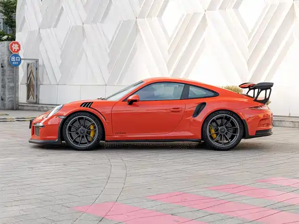 Porsche 911 2020