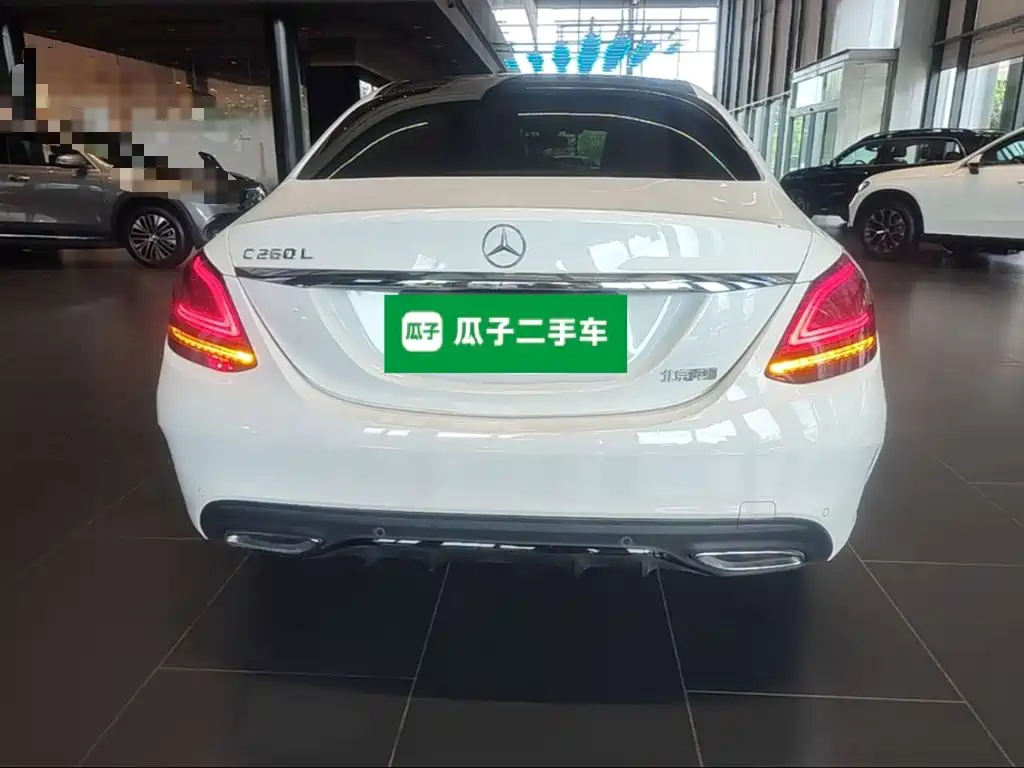 Mercedes-Benz C-Class 2021