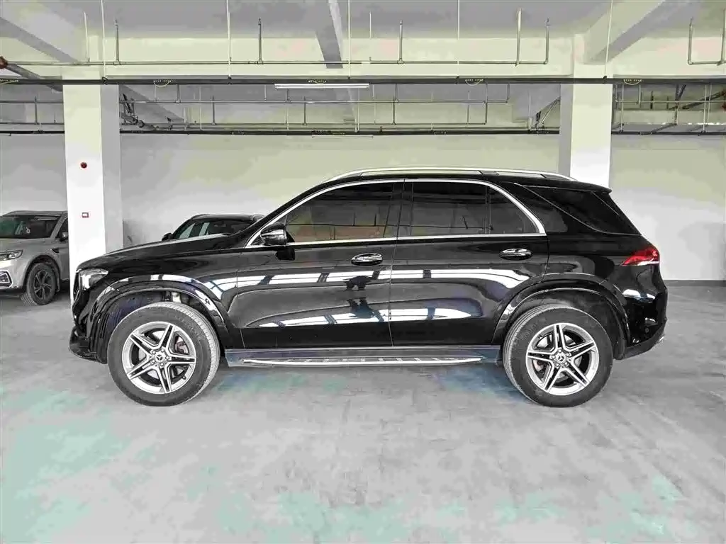 Mercedes-Benz GLE 2021 — фото 3