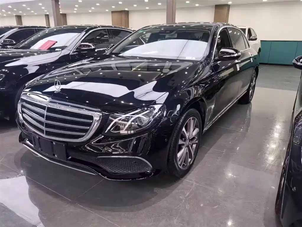 Mercedes-Benz E-Class 2016