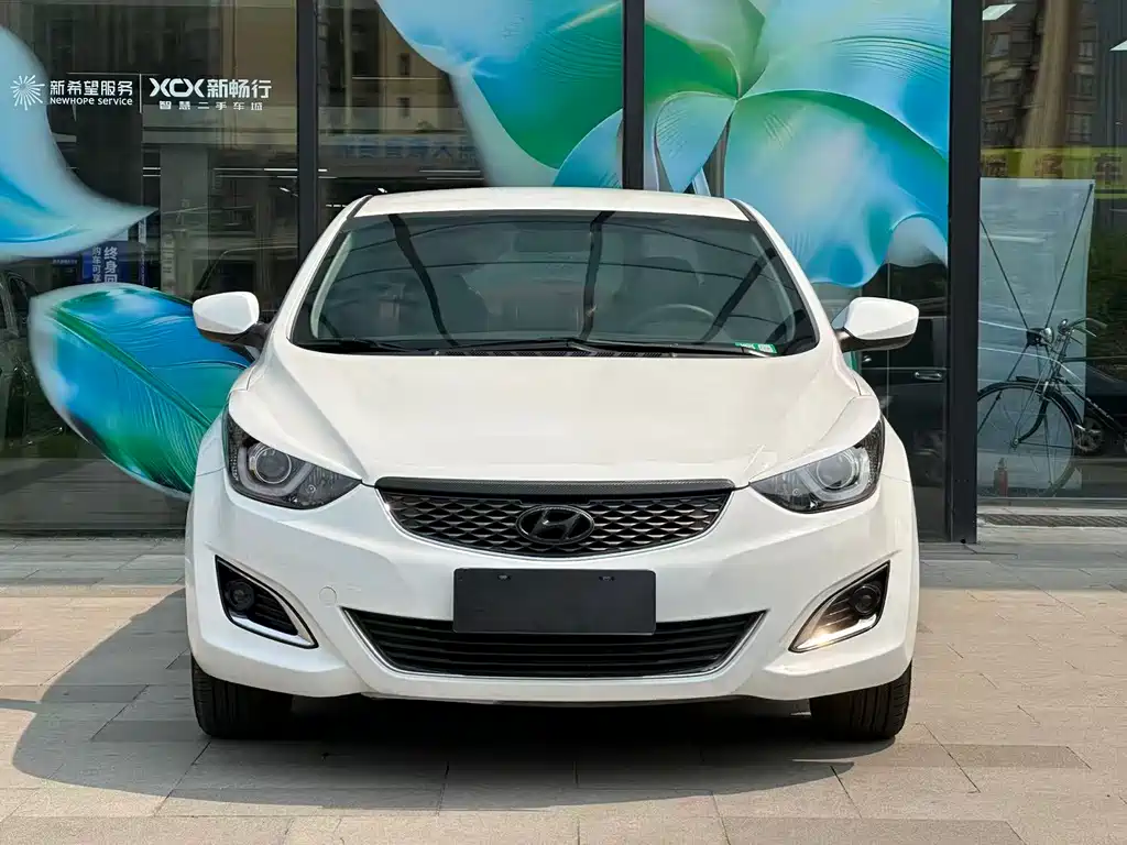 Hyundai Elantra Langdong 2017 — фото 1
