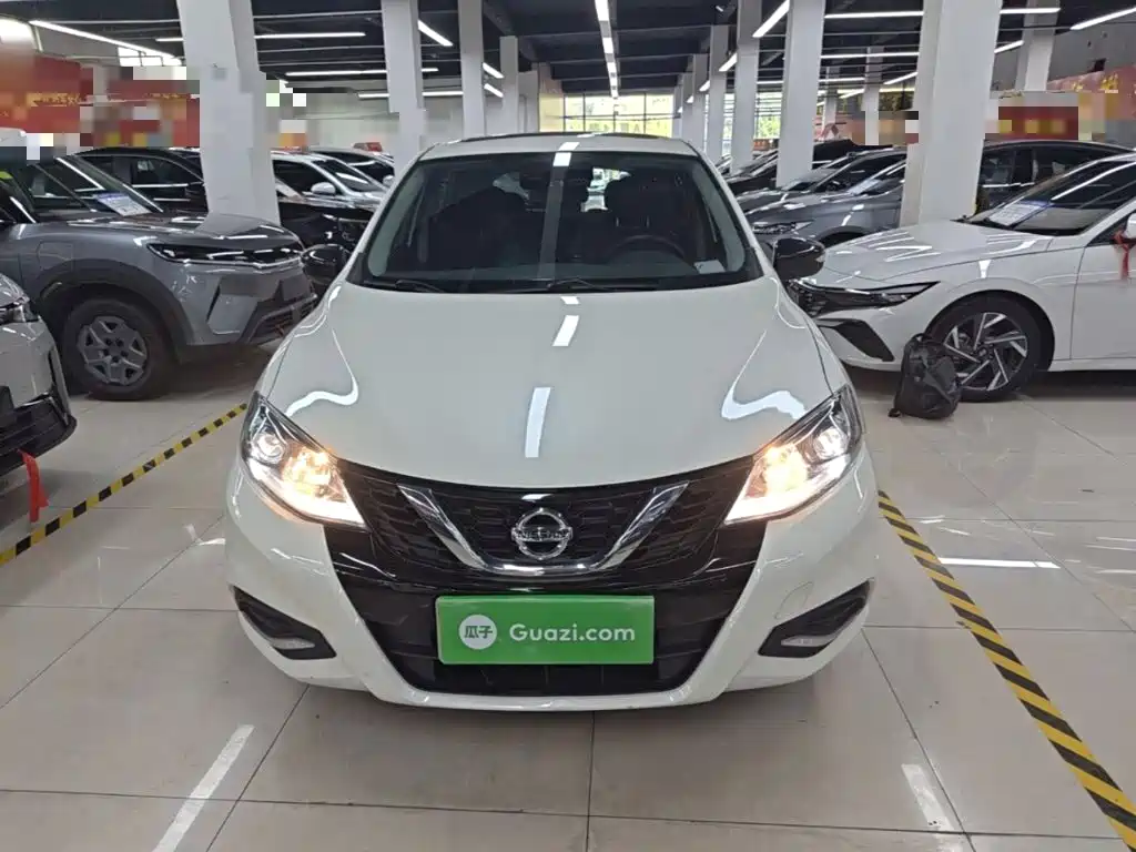 Nissan Tiida 2024