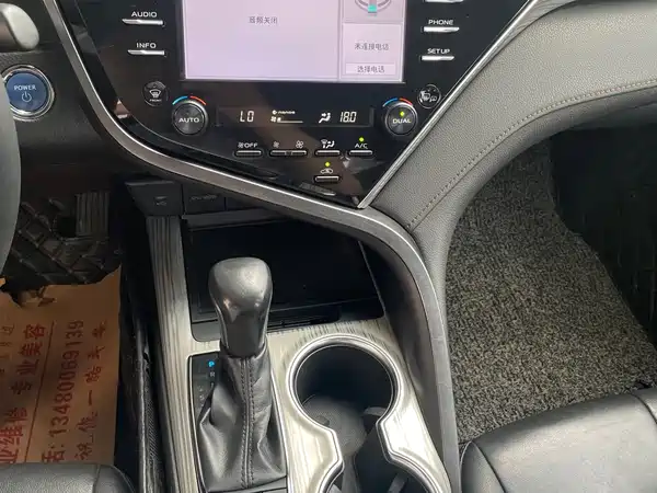 Toyota Camry 2018