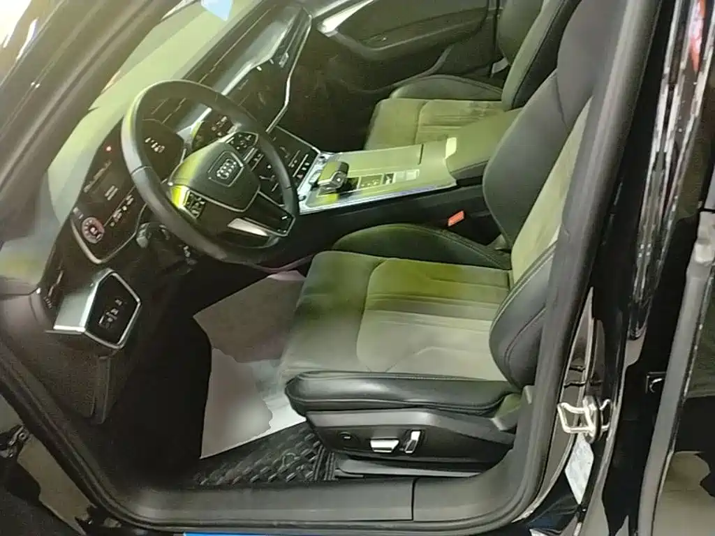 Audi A6L 2023 — фото 15