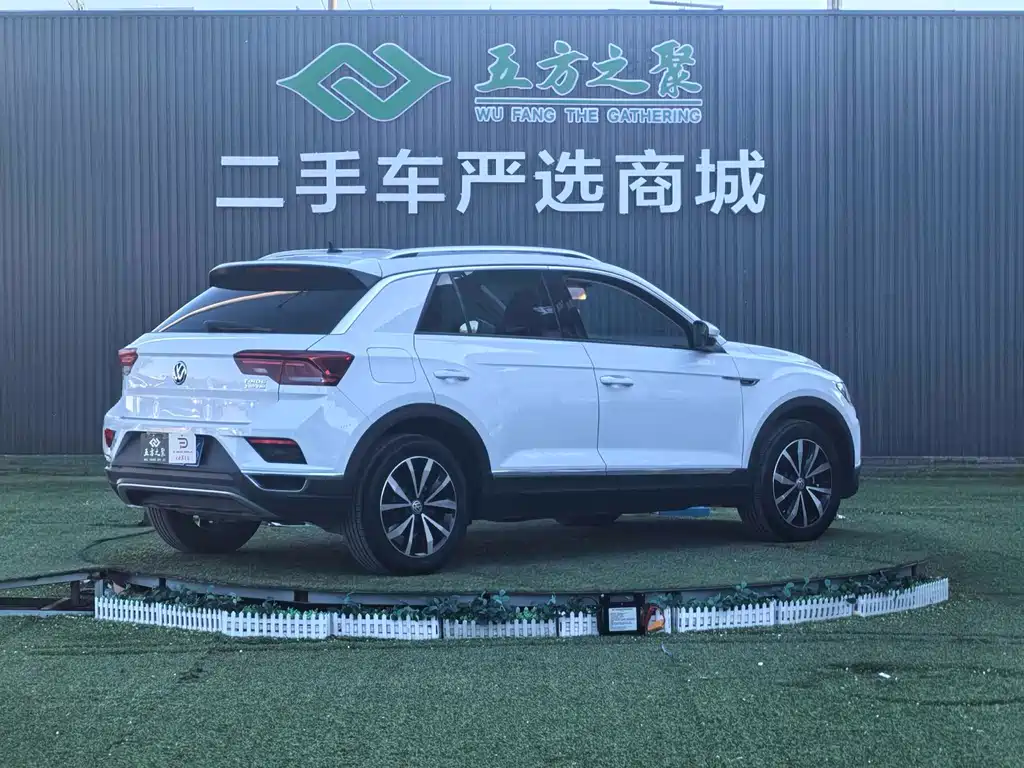Volkswagen T-Roc 2019 — фото 20