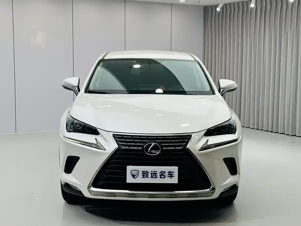 Lexus NX 2020