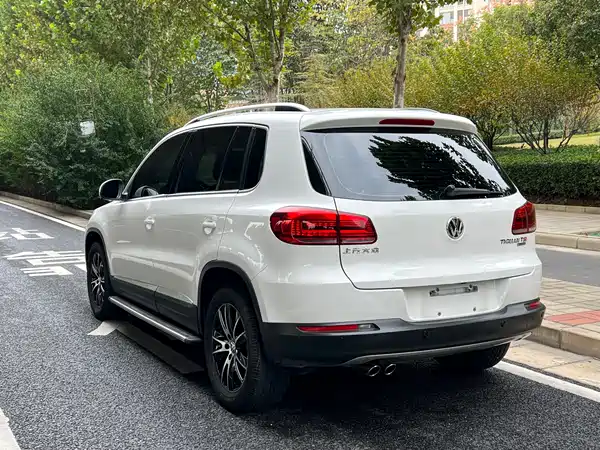 Volkswagen Tiguan 2015