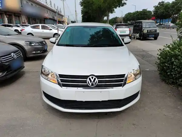 Volkswagen Lavida 2016