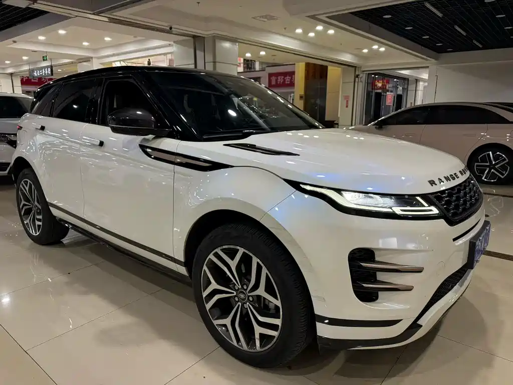 Land Rover Evoque 2021 — фото 3
