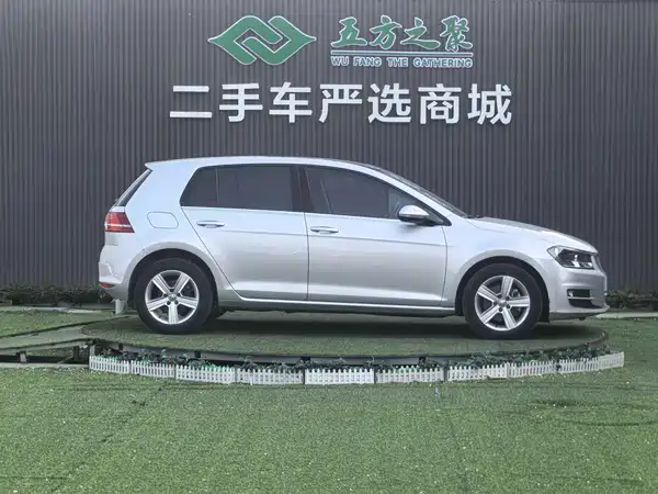 Volkswagen Golf 2015