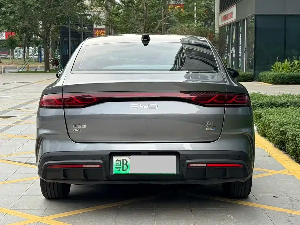 BYD Qin L 2025 — фото 8