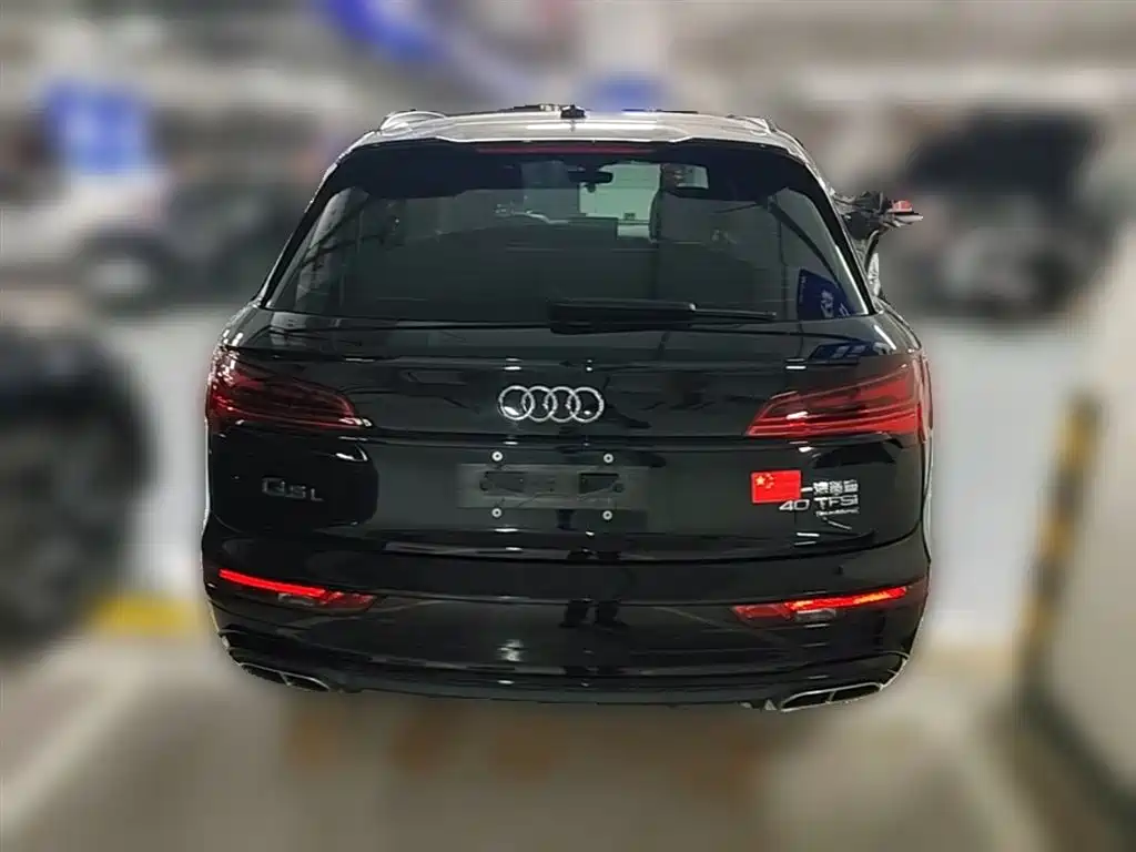 Audi Q5L 2023 — фото 10