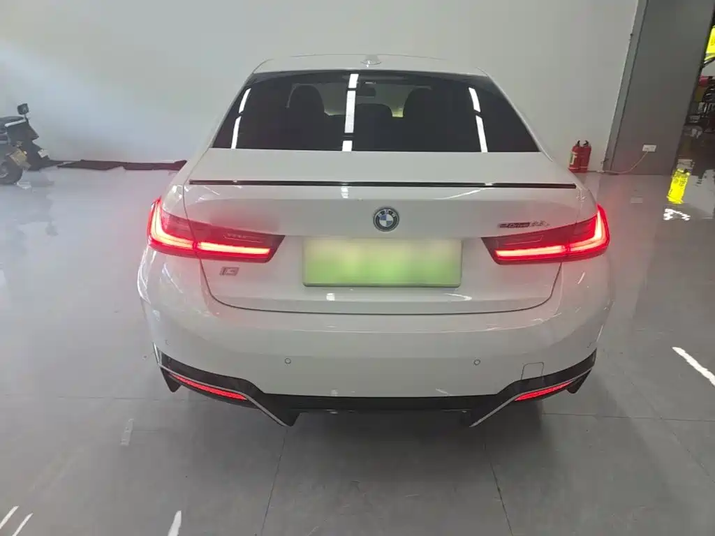 BMW i3 2024