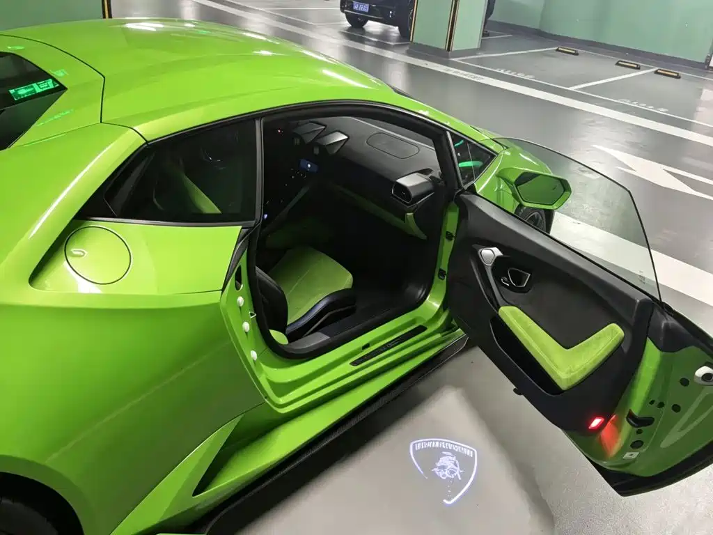Lamborghini Huracan 2015 — фото 13