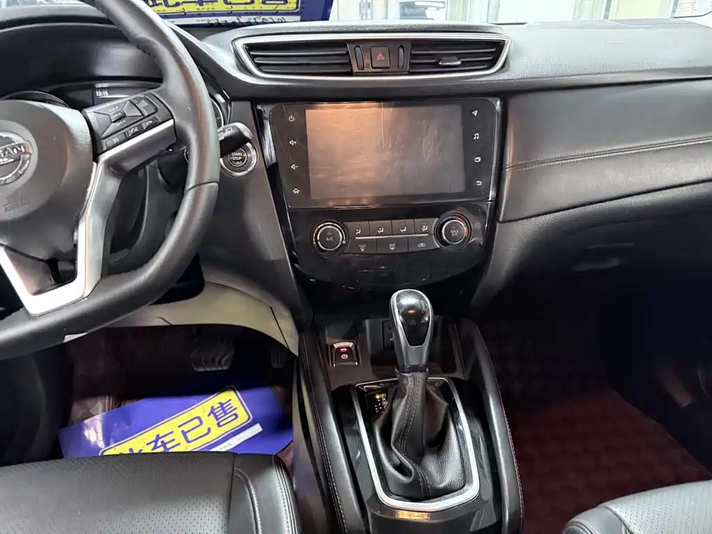 Nissan Qashqai 2021 — фото 13