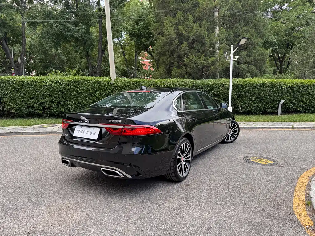 Jaguar XFL 2025