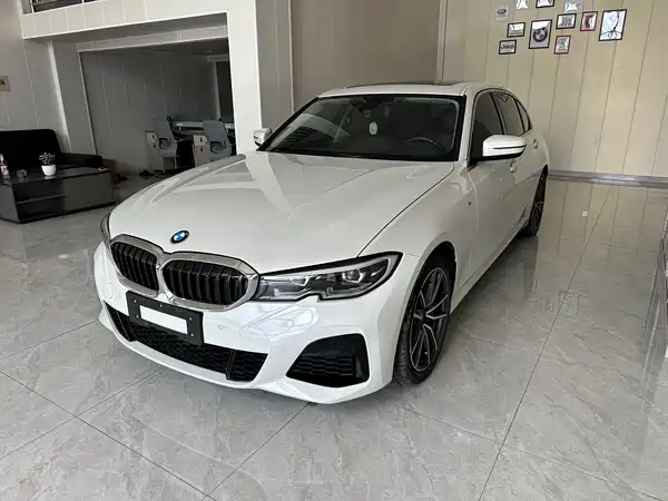 BMW 3 Series 2021