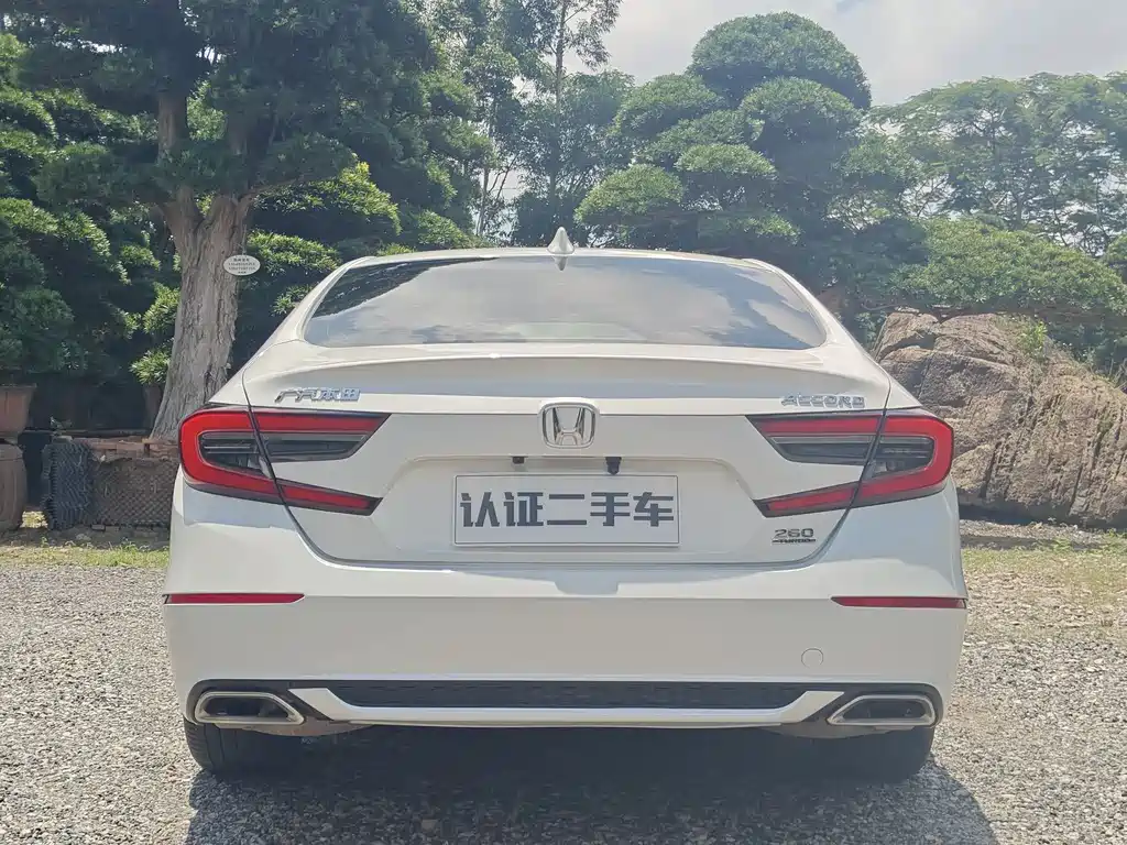 Honda Accord 2022 — фото 18