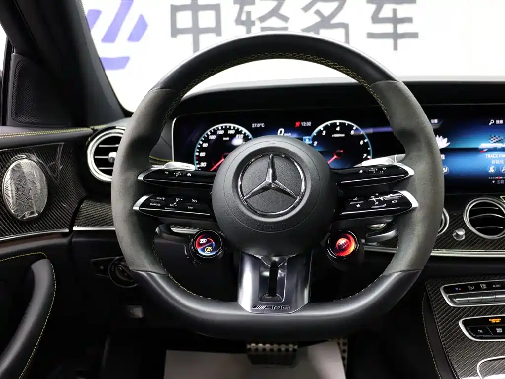 Mercedes-Benz E-Class AMG 2021 — фото 13