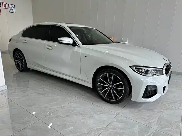 BMW 3 Series 2021
