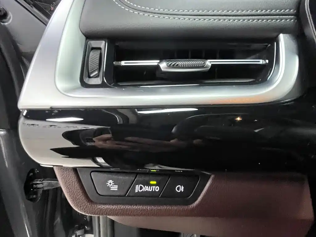 BMW X1 2023 — фото 17