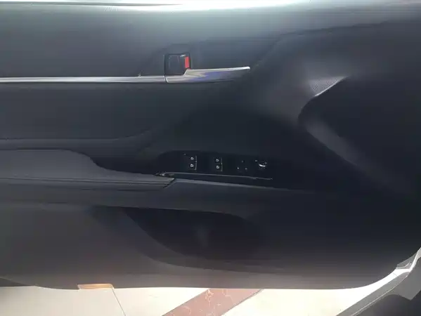 Toyota Camry 2018