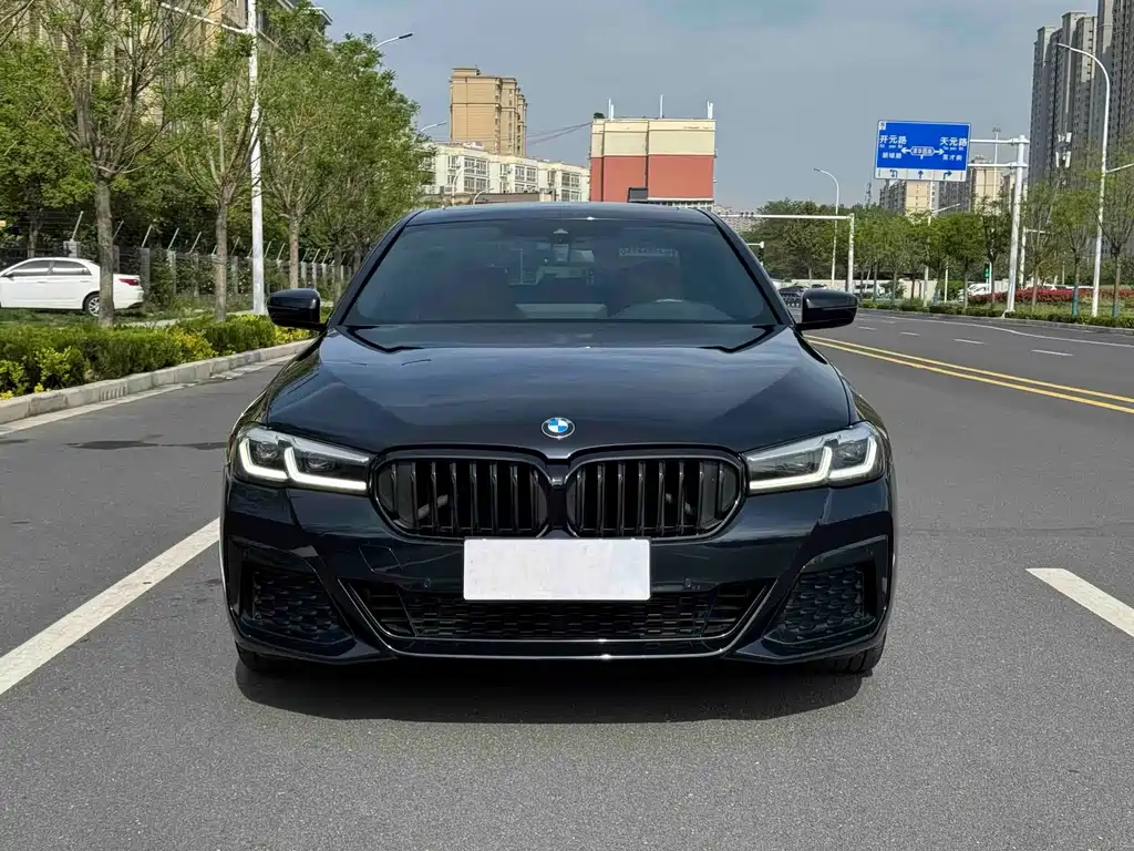 BMW 5 Series 2022