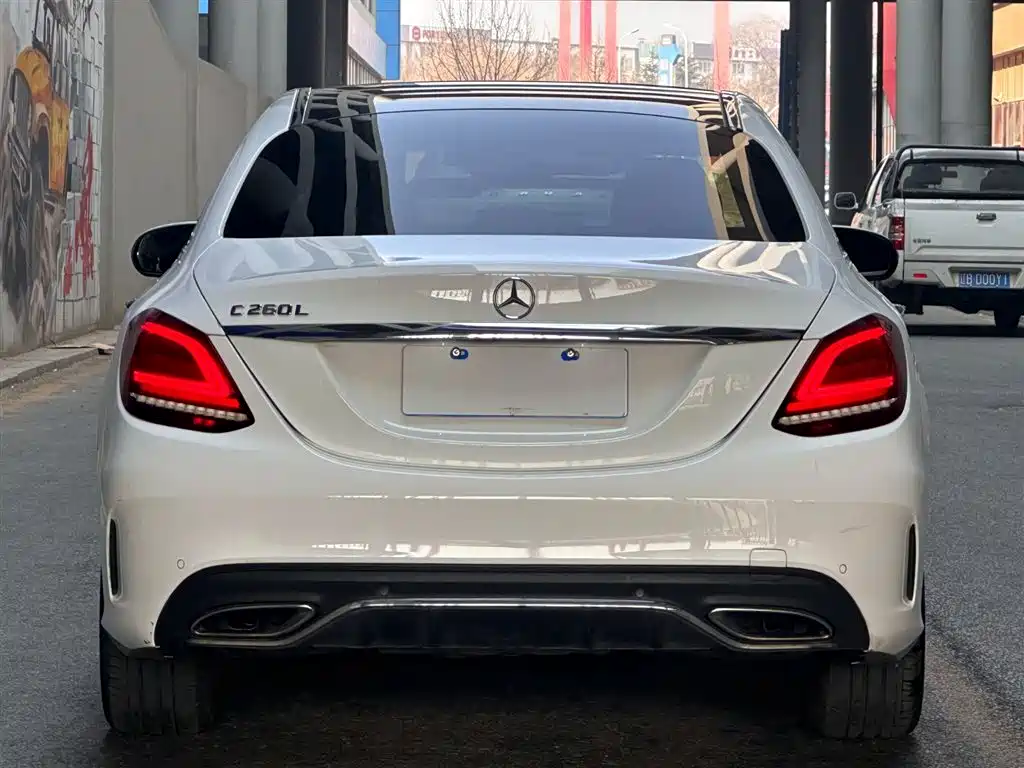 Mercedes-Benz C-Class 2020