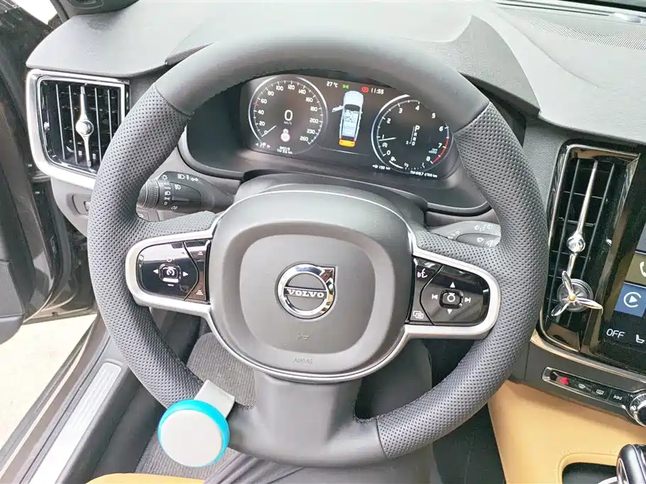 Volvo V90 2019 — фото 15