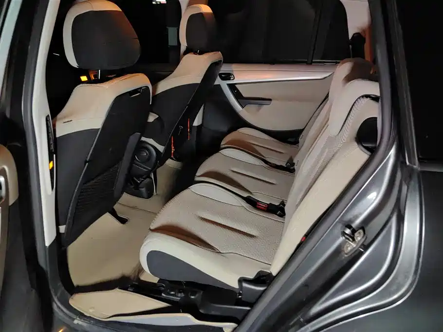 Citroen C4 Picasso 2014 — фото 11