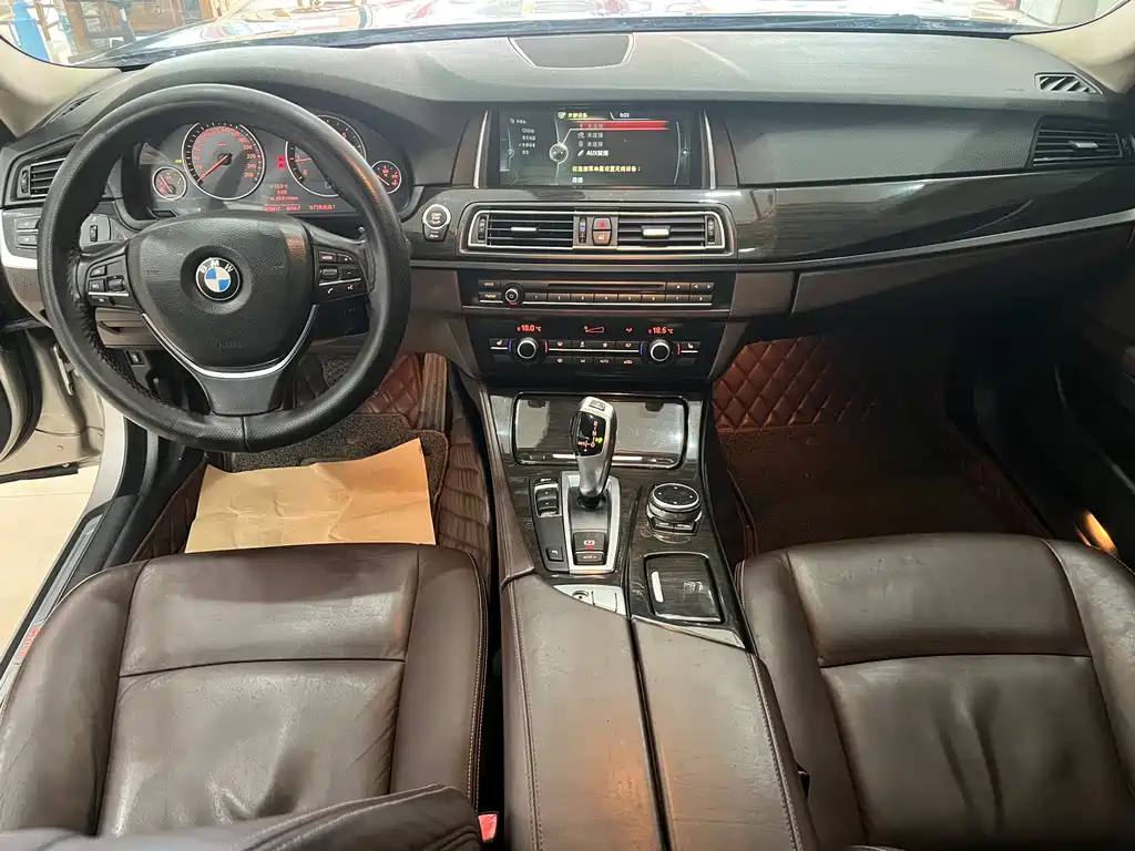 BMW 5 Series 2014 — фото 5