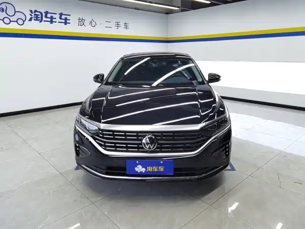 Volkswagen Passat 2024