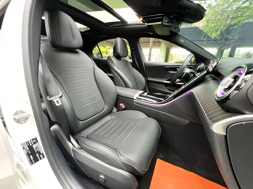 Mercedes-Benz C-Class 2023