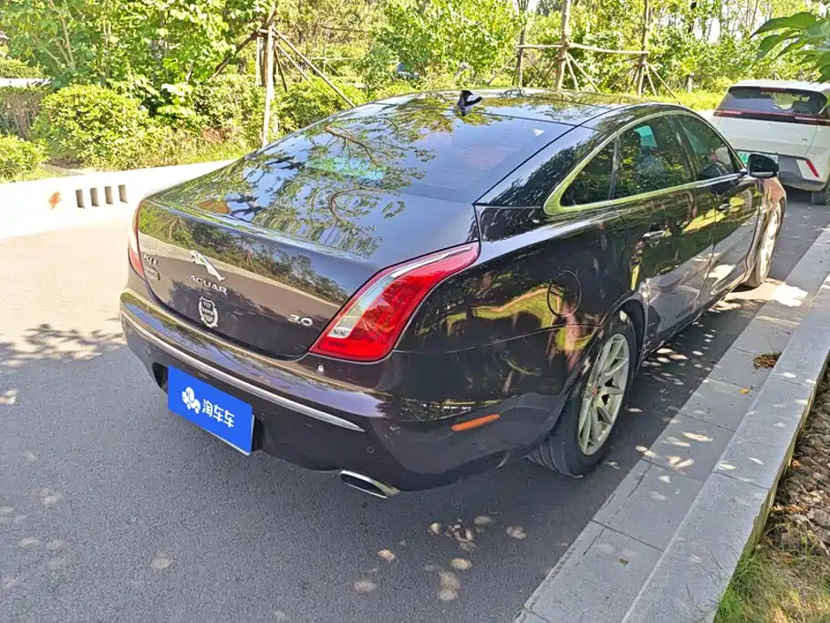 Jaguar XJ 2014